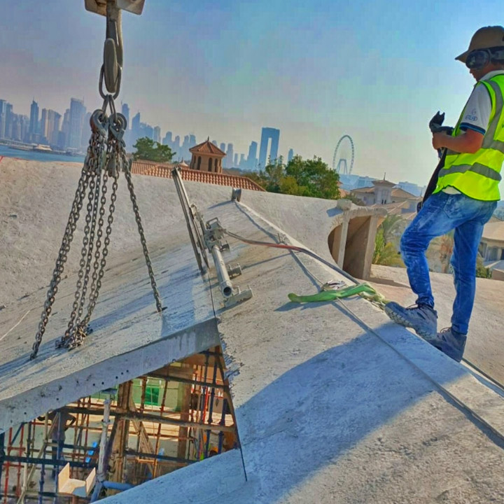 Roof Top Cutting , UAE